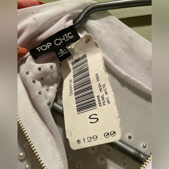 Top Chic Pearl Mesh Mock Size Small - Picture 2 of 3